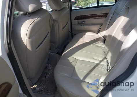 2010 Mercury Grand Marquis Ls (Fleet Only) из США, поврежденный, VIN 2MEBM7FV0AX627422